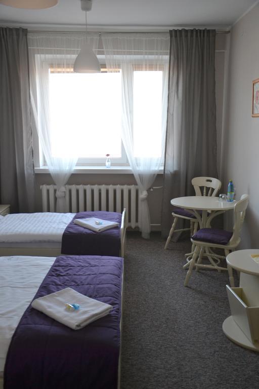 Hotel Pod Debem Зелёна-Гура Экстерьер фото